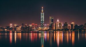 Smiski Hiding 玩具系列在台北的魅力