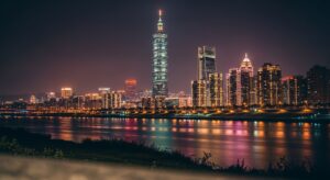 Hirono City 系列的繁華都市夜景