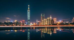 Crybaby vs Molly 比較，設計師玩具稀有度系統