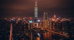 盲盒精油香氛結合的美麗夜景