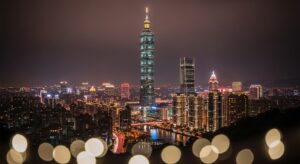 Hirono Reshape 聯名款回顧，台北夜景
