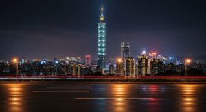 POP MART DIMOO 玩具的設計師背景介紹
