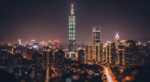 Hirono City 聯名款，台北夜景