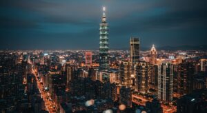 台北夜景與 Crybaby 戀夏盲盒收藏