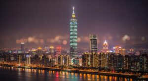 關於POP MART創辦人的設計理念分析