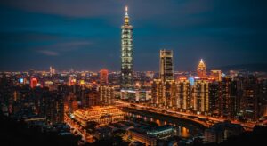 PVC 公仔與其他材質比較的專業指南