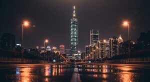 盲盒貼紙書周邊的設計師玩具新手指南