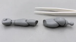 公仔斷件先退換還是修補？PVC、ABS、樹脂黏著風險與停手點